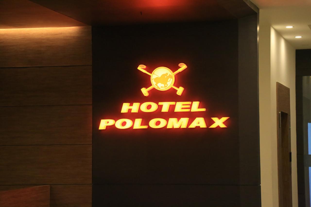 Max Hotels Джабалпур Экстерьер фото