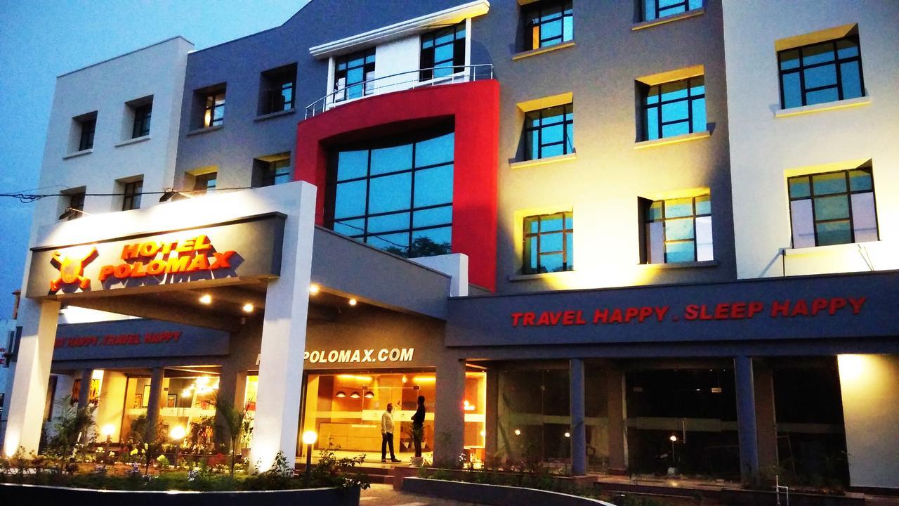 Max Hotels Джабалпур Экстерьер фото